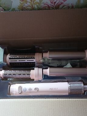 3-in-1 Rose Gold Hot Air Brush for Women